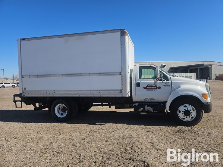 2004-ford-f650-image-4