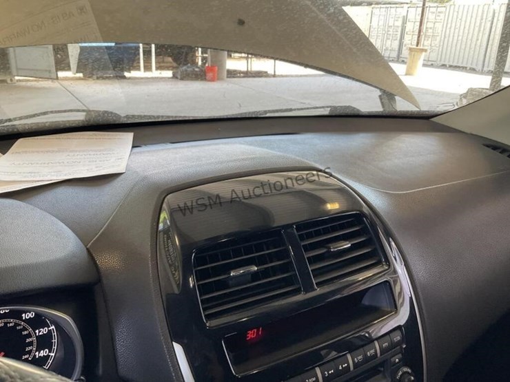 2011-mitsubishi-outlander-image-18