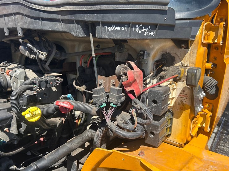 2013-international-durastar-4300-image-56