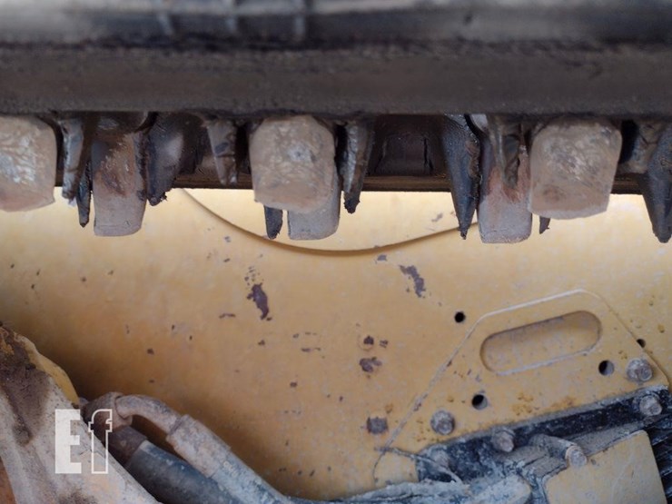 2020-caterpillar-259d3-image-26