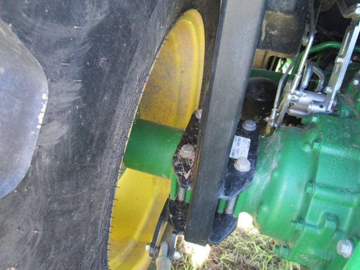 john-deere-4066r-image-10