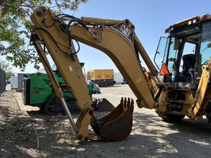 2006-caterpillar-4200-loader-backhoe-image-13