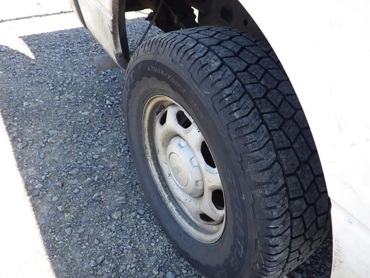 2012-ford-f150-image-17