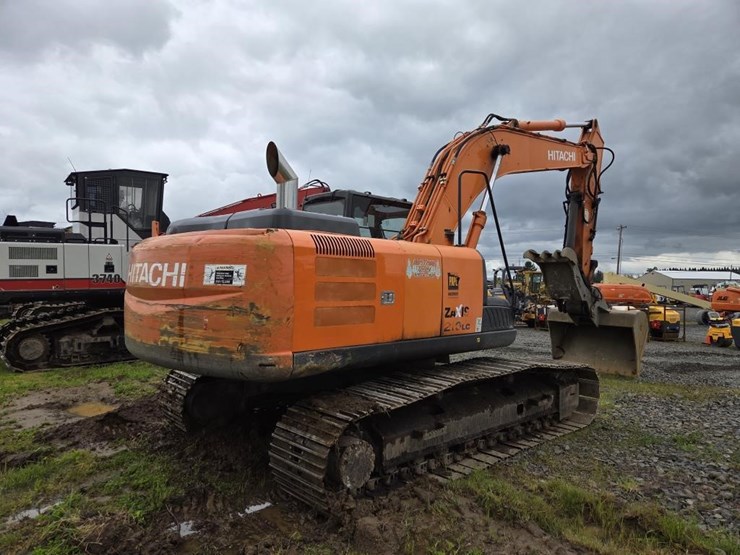 hitachi-zx210-lc-5n-image-3