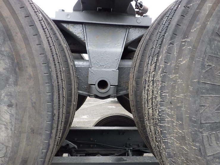 2019-kenworth-t880-image-21