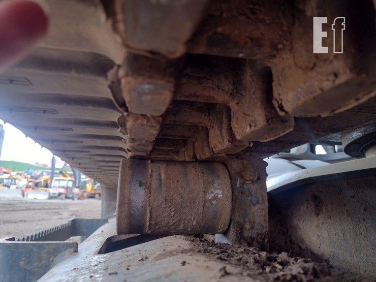 2020-bobcat-e85-image-14