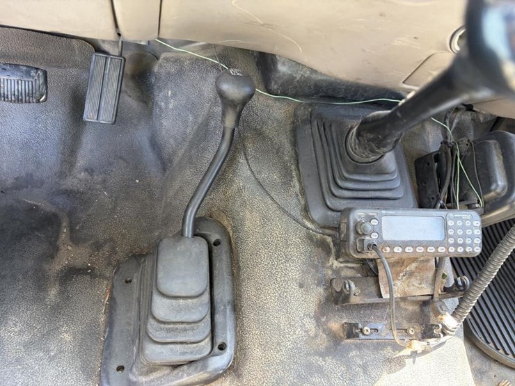 2003-ford-f450-image-23