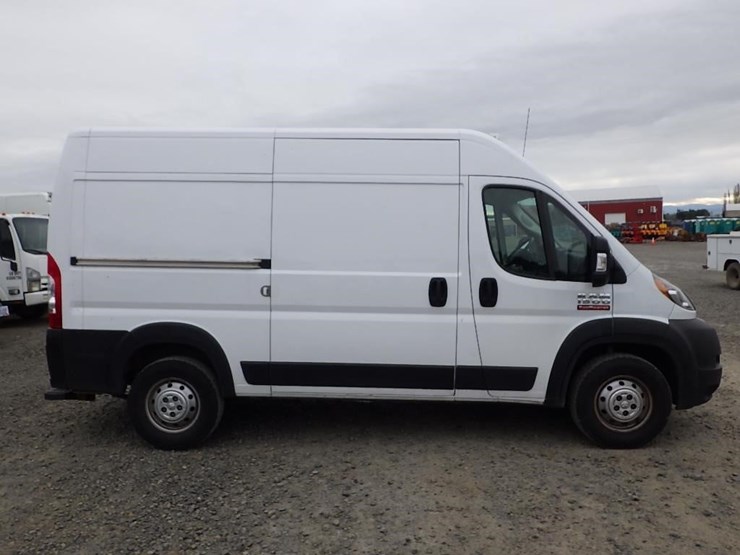 2021-dodge-1500-image-4