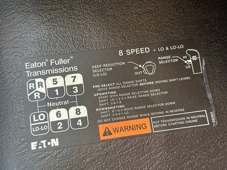 2012-international-7600-image-32