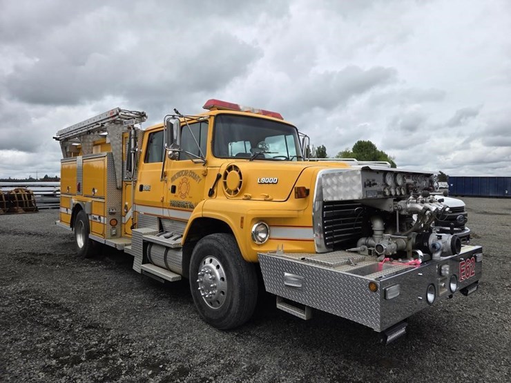 1995-ford-l9000-image-3