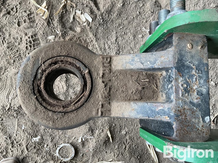 2015-john-deere-l340-image-18