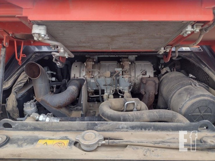 kubota-svl75-2-image-32