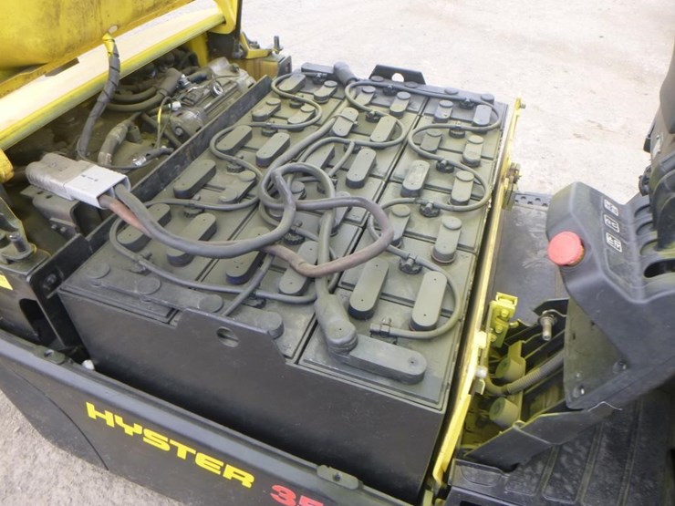 hyster-j35xnt-forklift-image-24