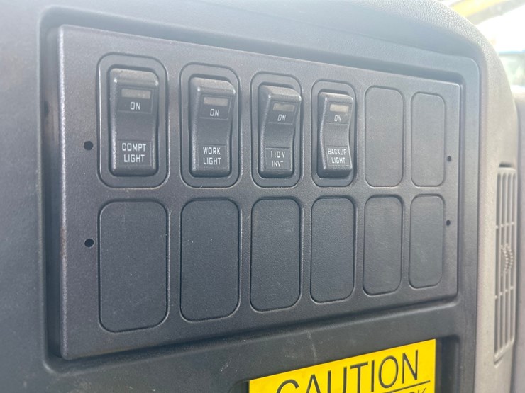 2014-international-4400-sba-image-89