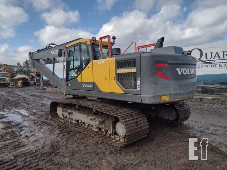 2020-volvo-ec220e-lr-image-53