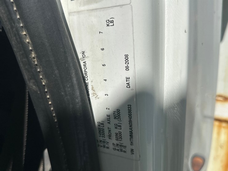 2009-international-durastar-4300-image-82