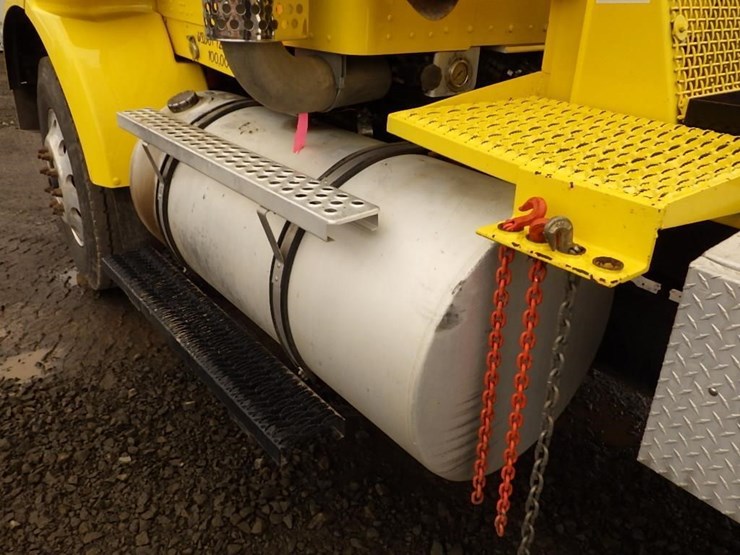 2008-kenworth-t800-image-35