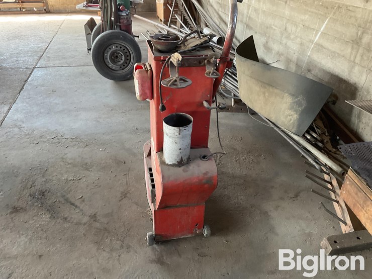 may-m62-b-tire-matic-tire-changer-image-6