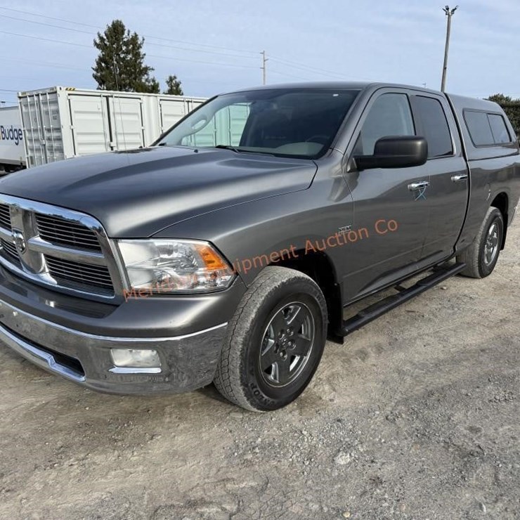 2011 DODGE 1500