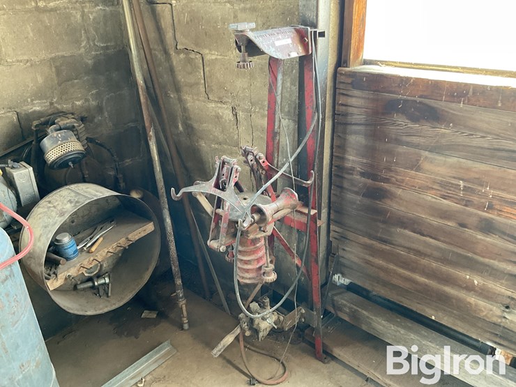 manley-tire-inspector-image-1