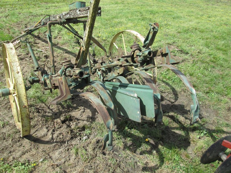 #36769-•-john-deere-horse-drawn-cultivator-image-5