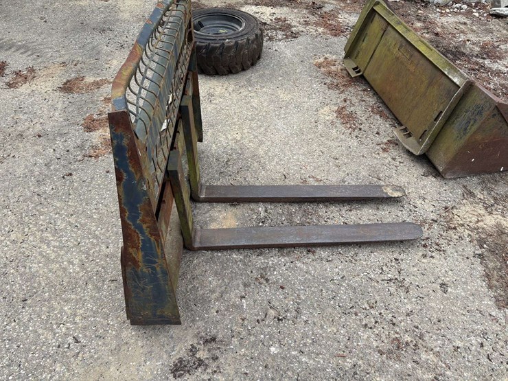 forks-for-skid-steer-image-2