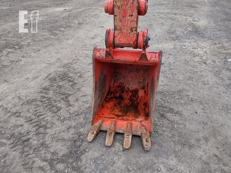 2020-kubota-kx040-4-image-21