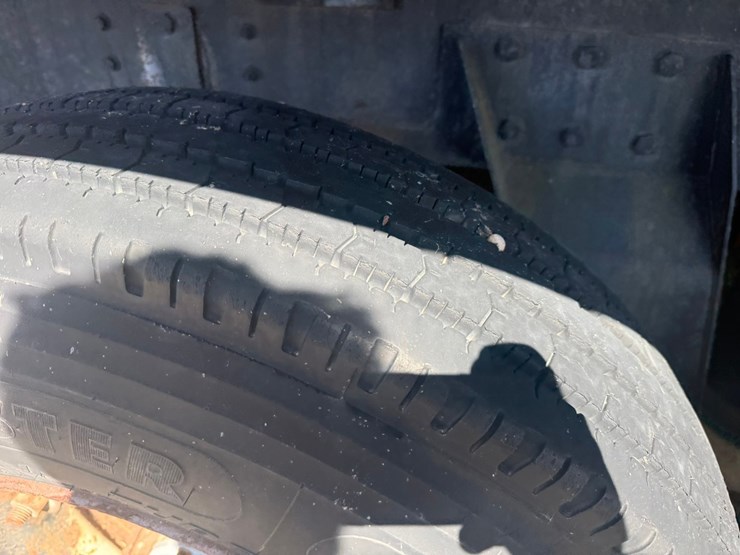 #1119-•-1990-international-navistar-paystar-5000-26'-flat-bed-truck-image-91