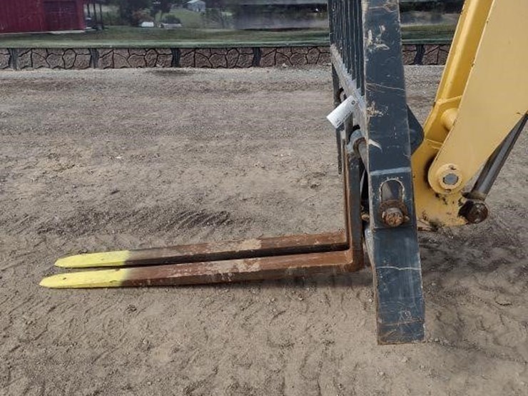 2018-gehl-rs8-42-image-15