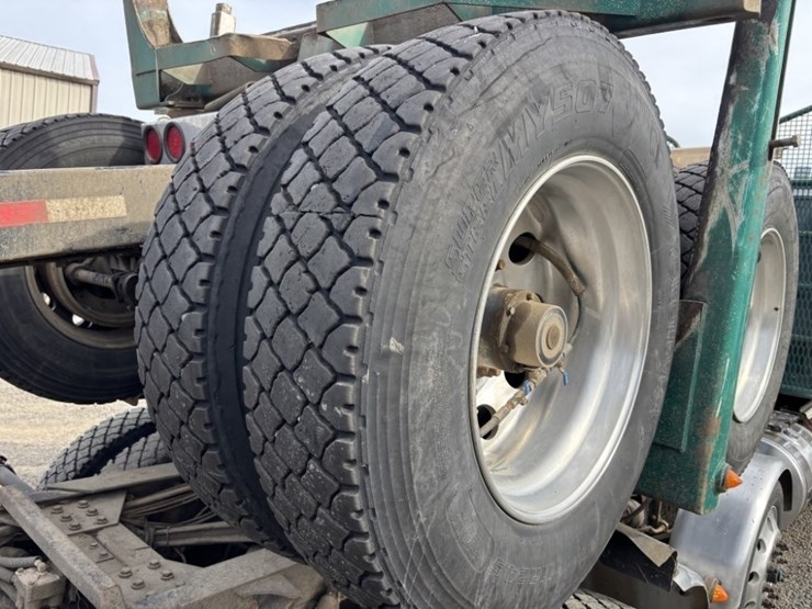 2019-kenworth-t880-image-44