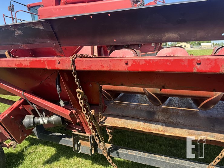 case-ih-1083-image-12