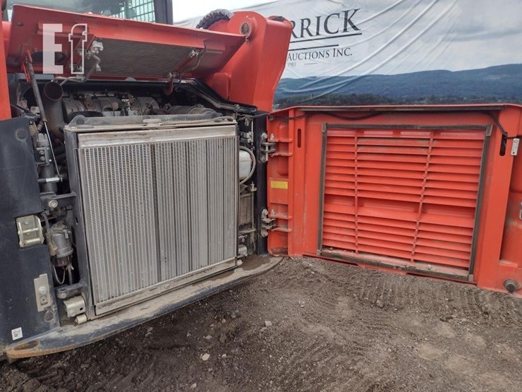 kubota-svl75-2-image-30