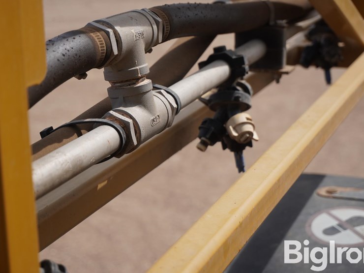 2007-ag-chem-854-self-propelled-sprayer-w/80'-booms-image-9