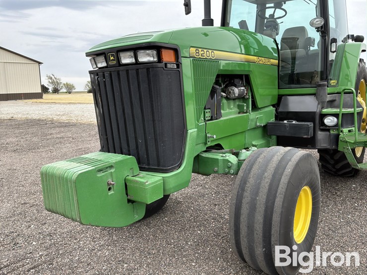 1995-john-deere-8200-image-9