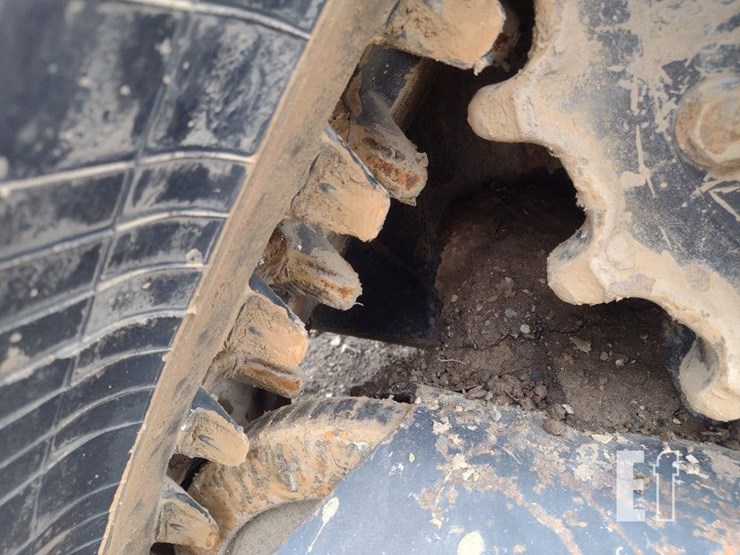 kubota-svl75-2-image-26