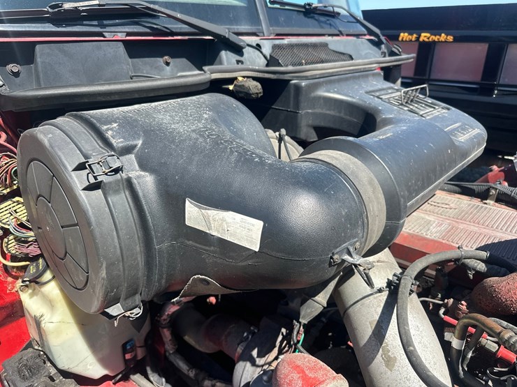 2004-massey-ferguson-8-image-52