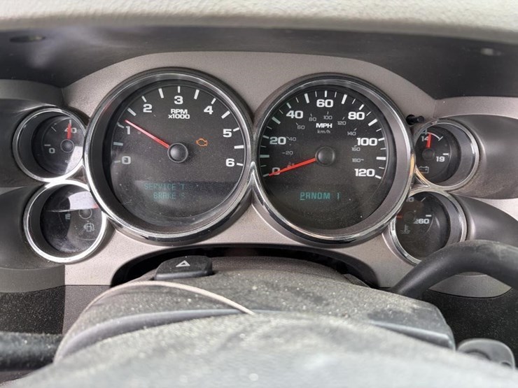 2012-gmc-sierra-2500-image-14