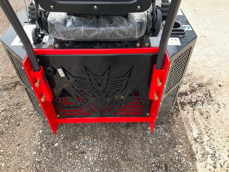 #1014-•-unused-sdll580-mini-skid-steer*---middlebury,-in-image-10