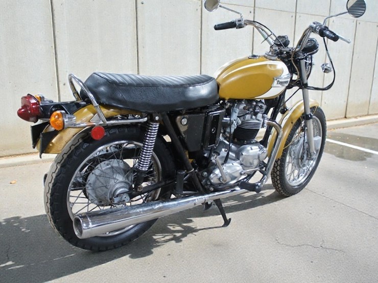 1972-triumph-t120-bonneville-motorcycle-image-3