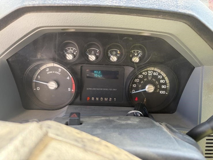 2012-ford-f550-image-14