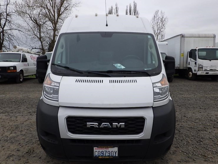 2021-dodge-1500-image-2