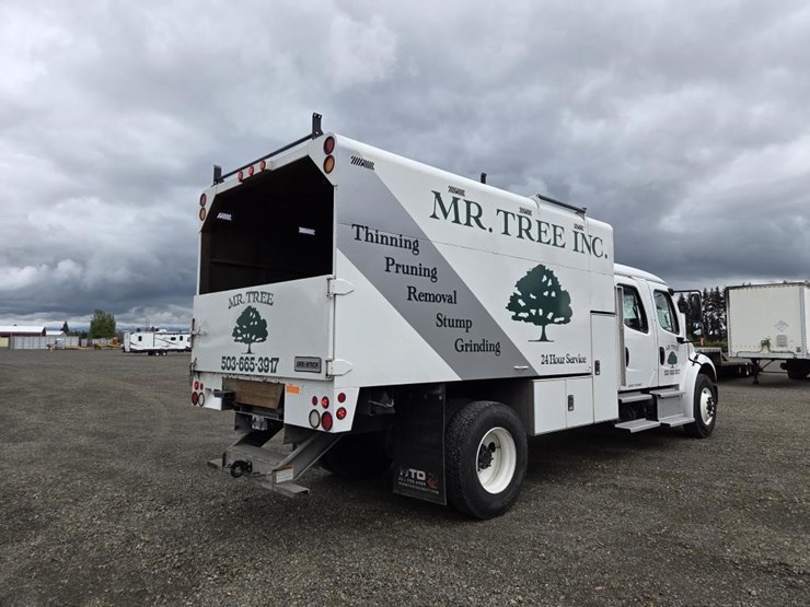 2020-freightliner-m2-crew-cab-chipper-dump-truck-image-4