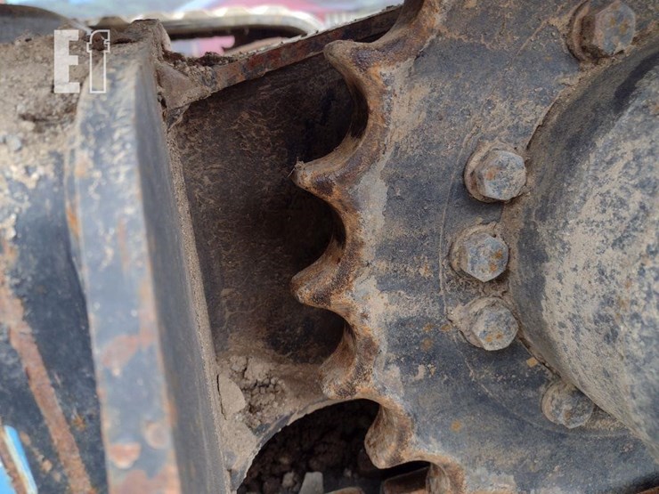 2020-deere-35g-image-12