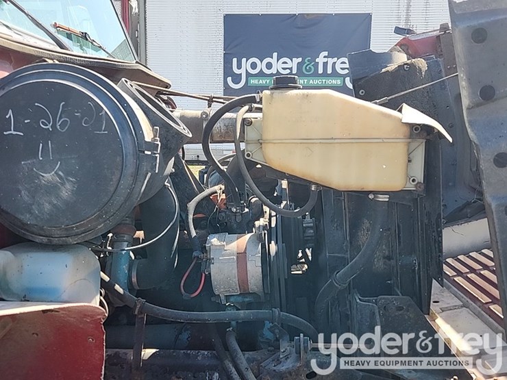 1989-international-4900-image-27