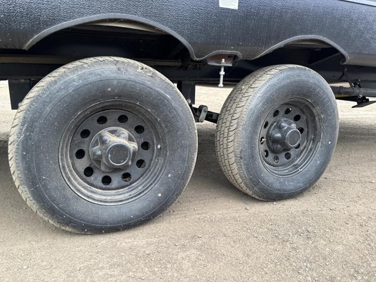 2020-wildwood-wdt26dbud-ca-travel-trailer-image-19