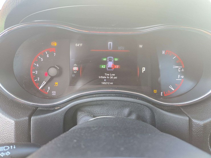 2014-dodge-durango-image-17