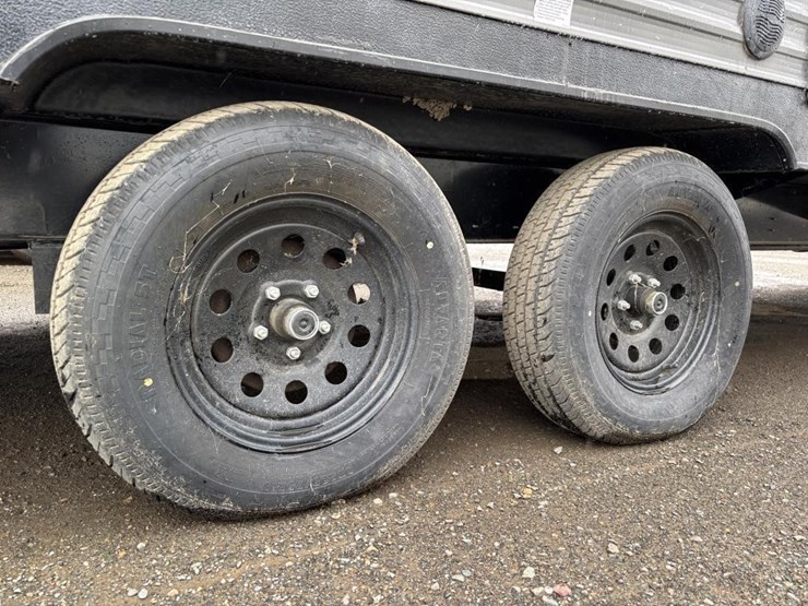 2020-wildwood-wdt282qbxl-ca-travel-trailer-image-20