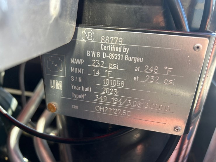 2023-massey-ferguson-8-image-28