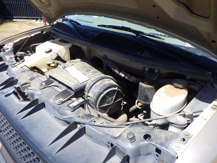 2006-chevrolet-express-3500-image-10
