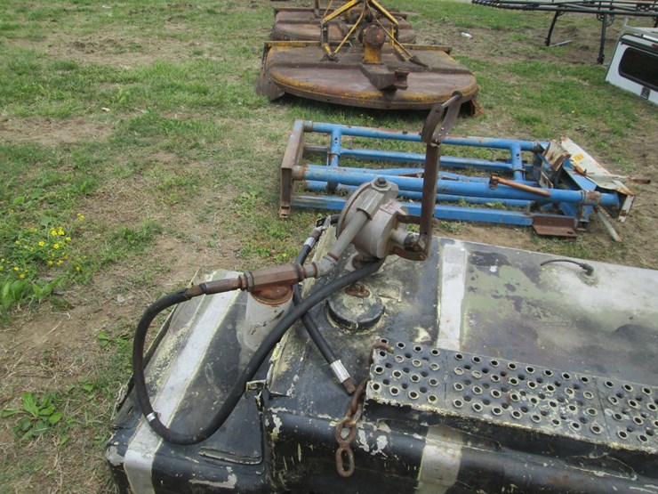 #36749-•-fuel-tank-w/hand-pump-image-4